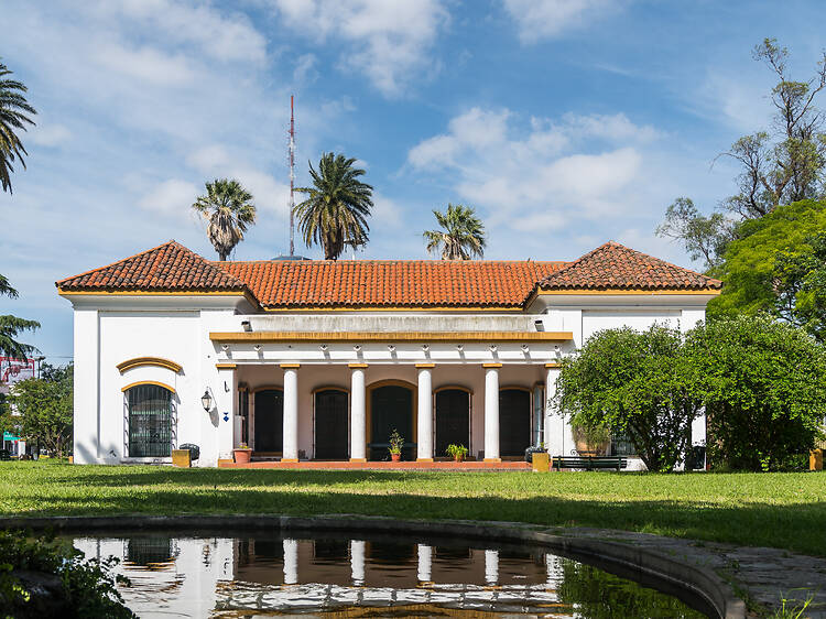 An afternoon of games in the garden of the Saavedra Historical Museum