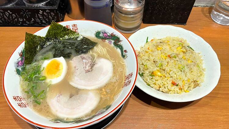 豚骨ラーメン くるめや