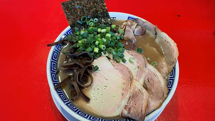 とんこつラーメン男盛 東久留米本店