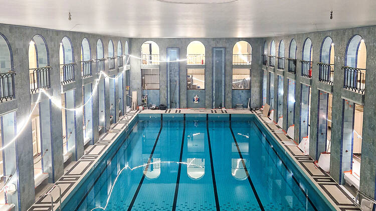 Yrjönkadun uimahallin allas