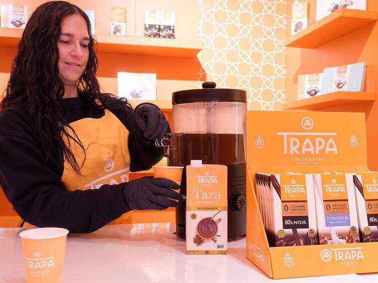 Esta marca centenaria regala chocolate caliente gratis en el centro de Madrid durante una mañana Esta marca centenaria regala chocolate caliente gratis en el centro de Madrid durante una mañana