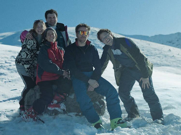 O veure una pel·lícula en una pantalla gran (de debò)