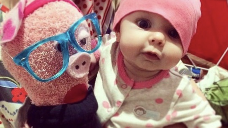 Puppetsburg: The Queen of Hearts Valentine's Celebration