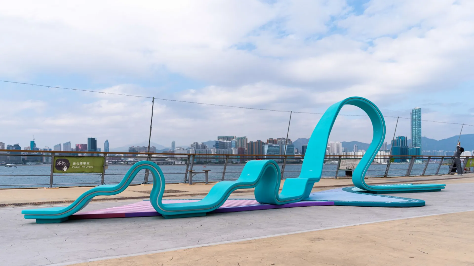 Hong Kong Victoria Harbour waterfront promenade