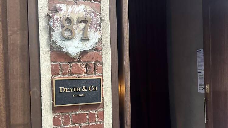 Make like a New Yorker with a nightcap at Death & Co Make like a New Yorker with a nightcap at Death & Co