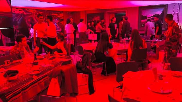 Eat lived-in flavours along FV39's long table with Chef Allen and Lady GooGoo Eat lived-in flavours along FV39's long table with Chef Allen and Lady GooGoo