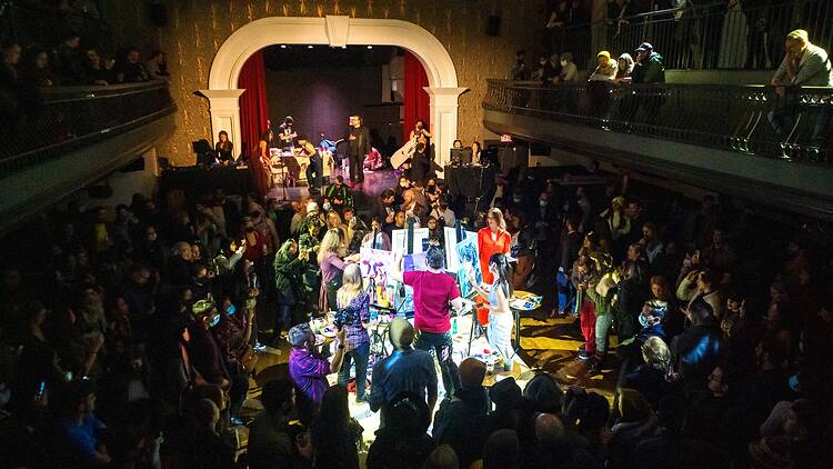 Watch 20-minute paintings unfold and bid on winners at Art Battle Bangkok Watch 20-minute paintings unfold and bid on winners at Art Battle Bangkok