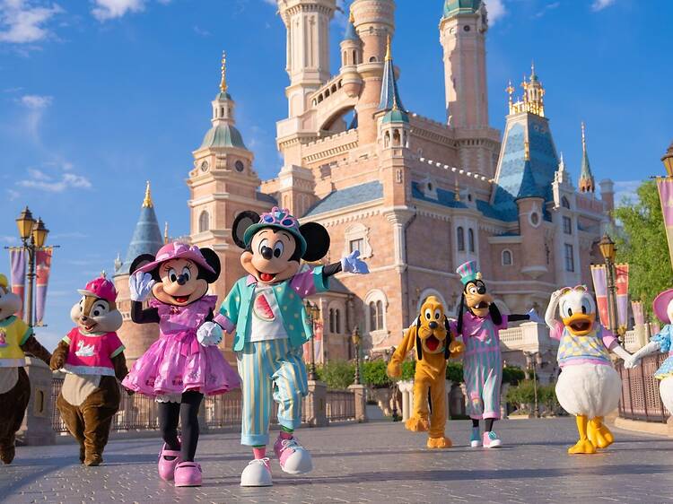 Thailand's Deputy PM confirms Disneyland plan is real!