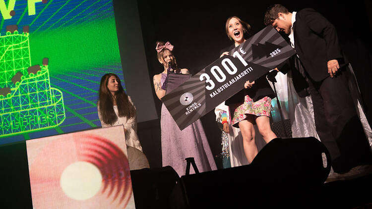 Vietä viikko musiikkivideoiden maailmassa Vietä viikko musiikkivideoiden maailmassa