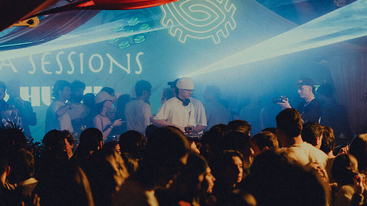 AGHÁ Sessions com Xinobi