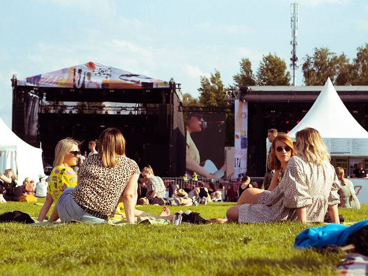 Ota rento startti festivaalikesään Kuusisaaressa Ota rento startti festivaalikesään Kuusisaaressa