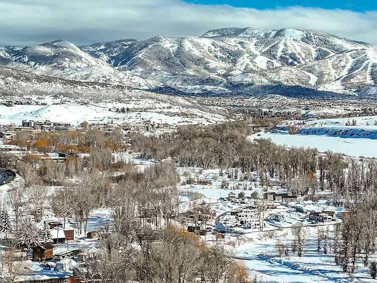 "Micro-cations" are taking over winter travel as Americans plan shorter trips