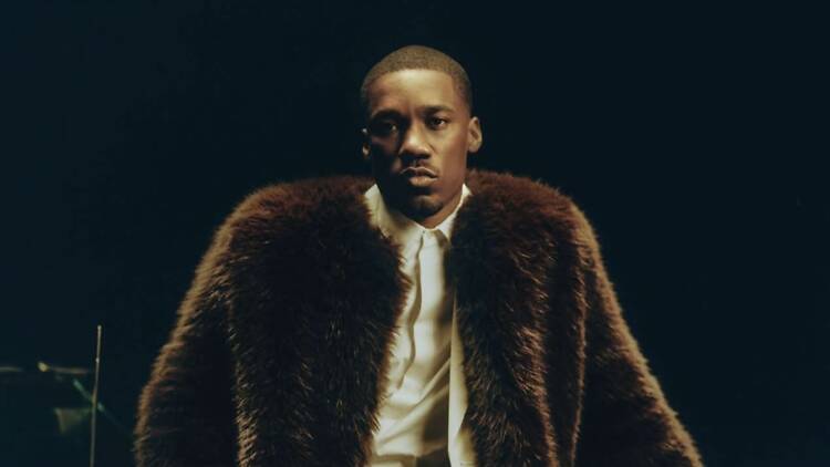 Hear Givēon's deep baritone turn breakups beautiful with strings and horns