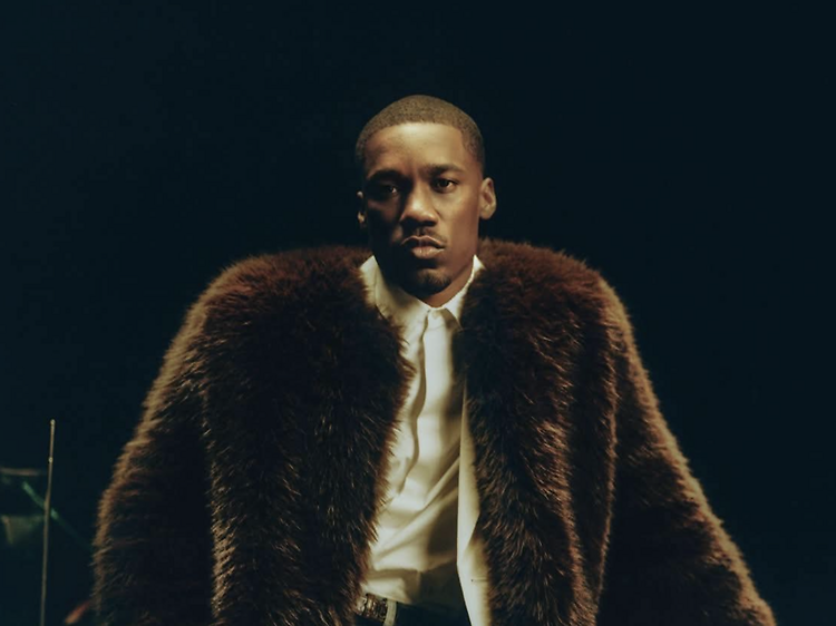 Hear Givēon's deep baritone turn breakups beautiful with strings and horns