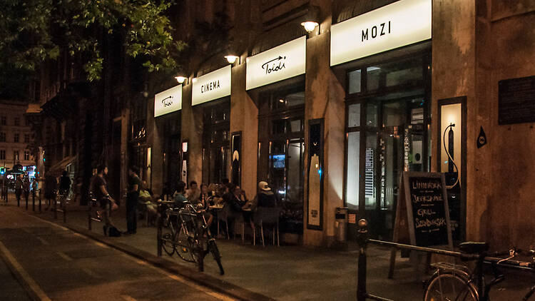 Toldi Klub