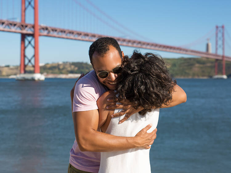 Eu amo, tu amas, eles amam