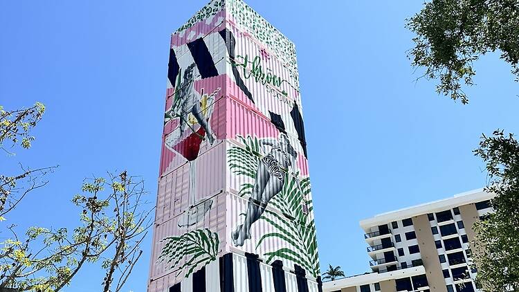 Thrōw Social Grand Opening Weekend