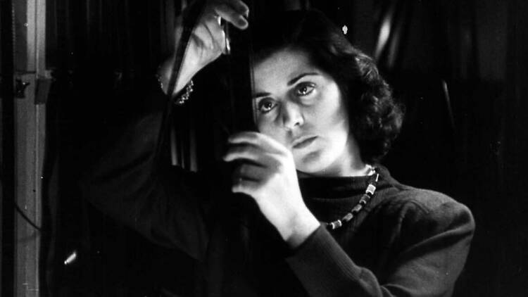 NO-DO. El mundo de ayer. Imagen y propaganda del franquismo NO-DO. El mundo de ayer. Imagen y propaganda del franquismo