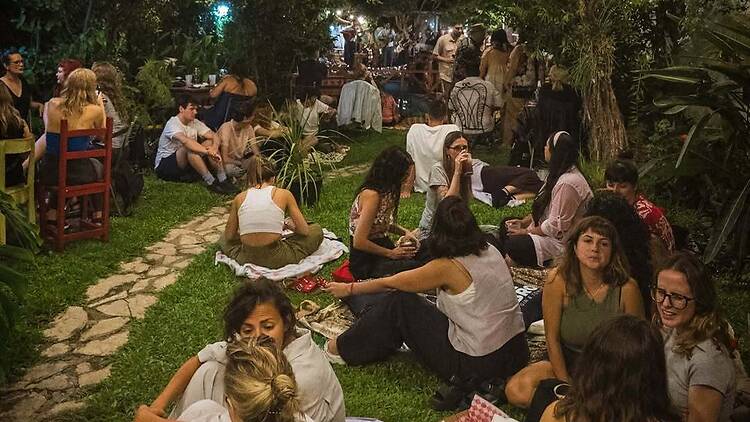 Lucrecia Vinos Moves to El Patio de Mabel