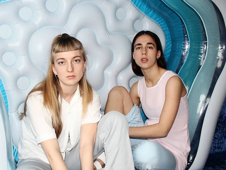 Flirter avec les expérimentations pop des Norvégiennes de Smerz Flirter avec les expérimentations pop des Norvégiennes de Smerz