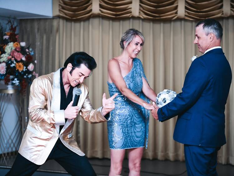 Bodas como en Las Vegas, pero en Madrid: Elvis Presley se convierte en maestro de ceremonias este San Valentín