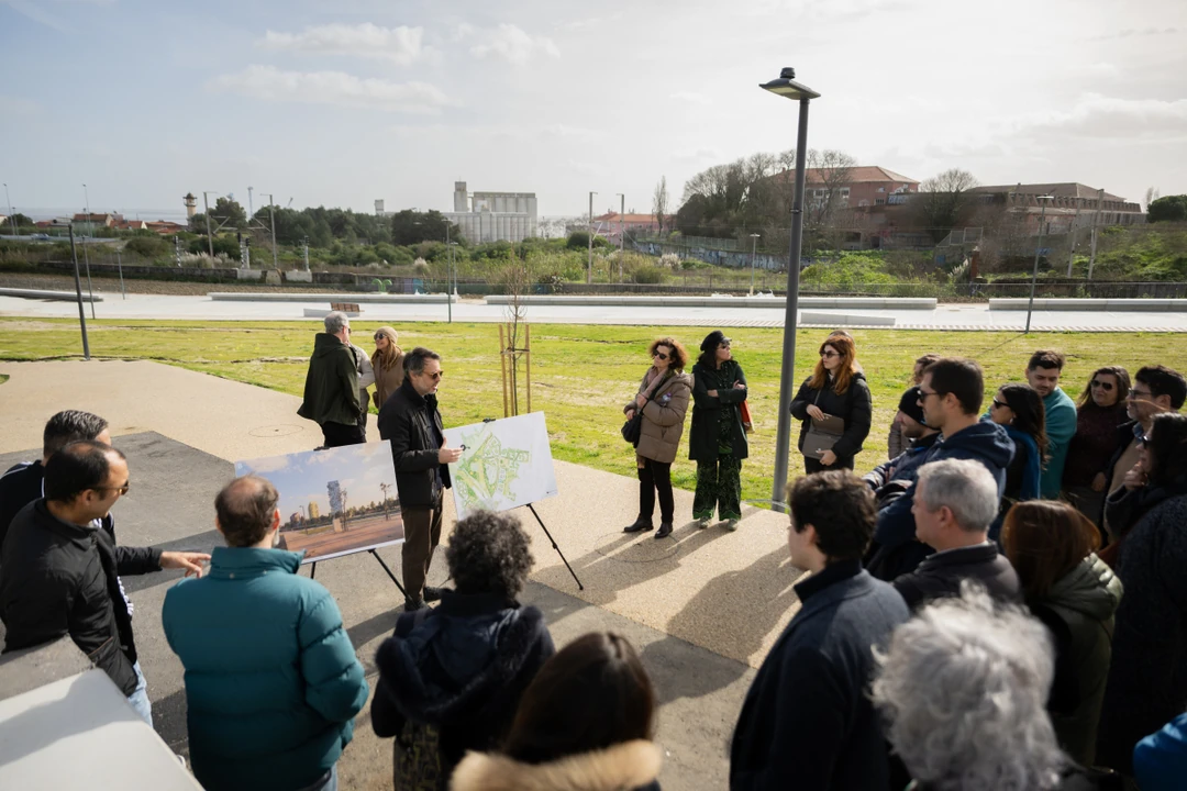 Visita aos terrenos da Unidade de Execu&ccedil;&atilde;o de Marvila-Beato