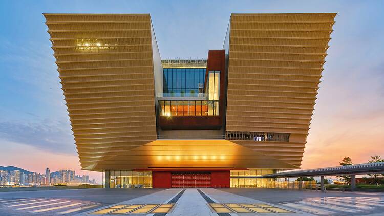 世界級博物館感受濃厚文藝氣息