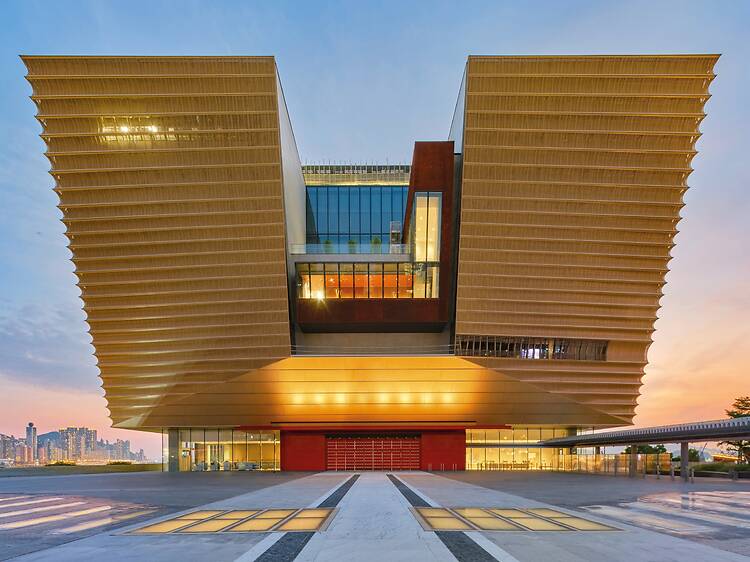 世界級博物館感受濃厚文藝氣息