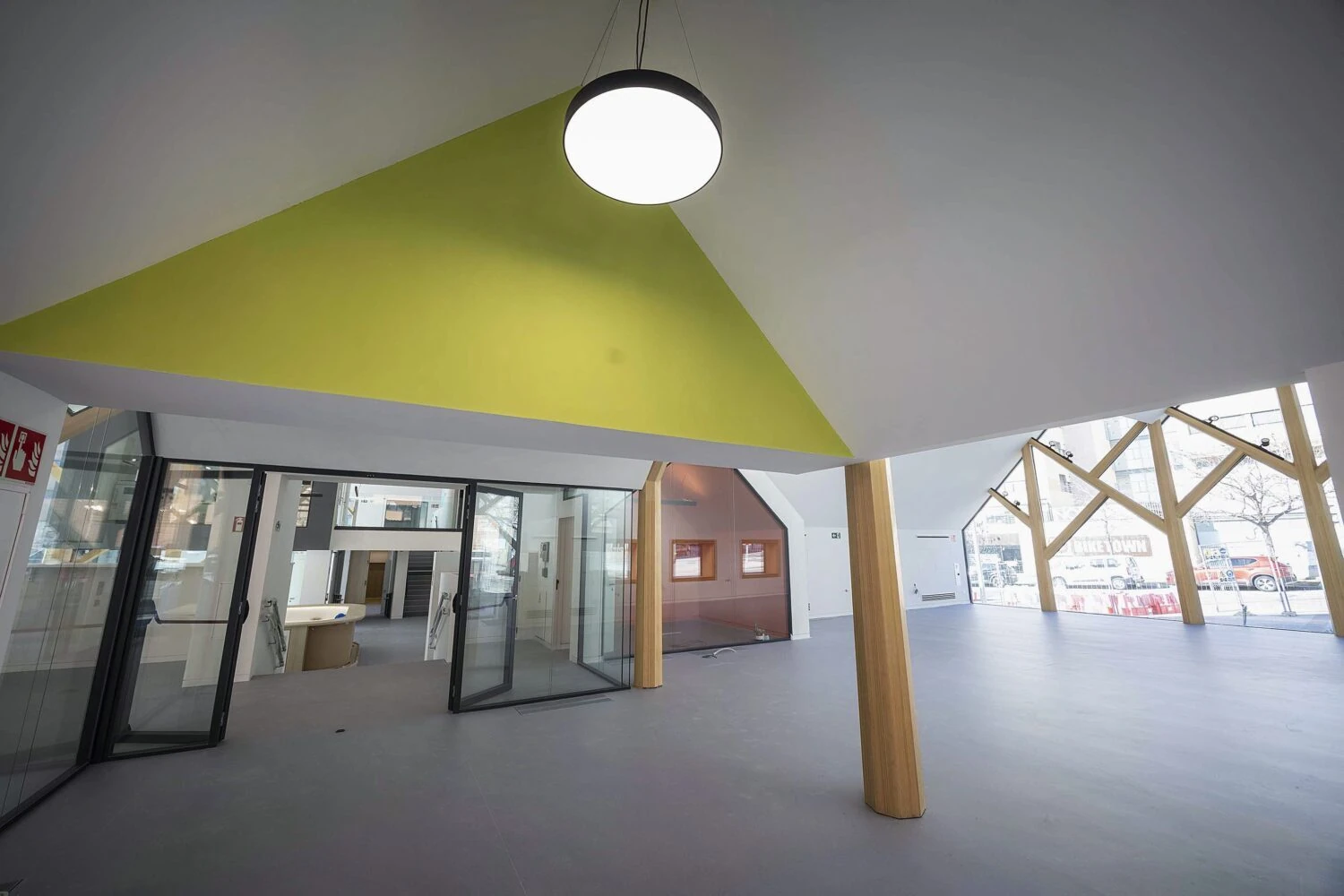 Centro cultural con biblioteca de Montecarmelo. Ayuntamiento de Madrid