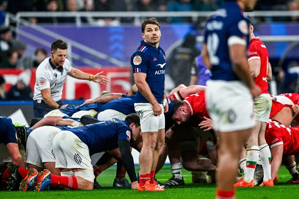Antoine Dupont of France during the Six Nations