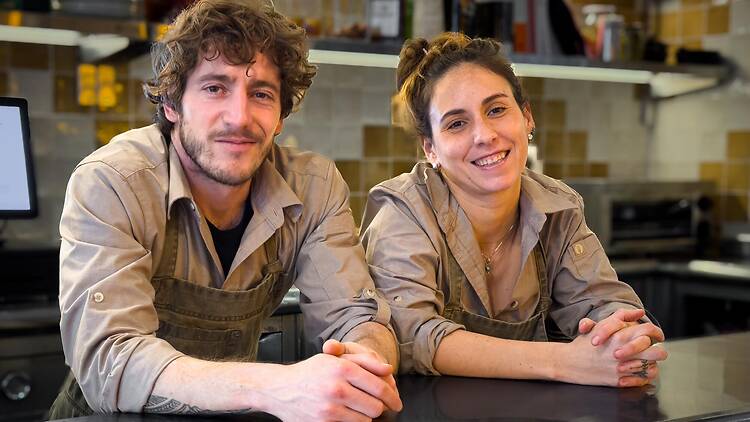 Tobias Derudi y Maialen Álvarez, Filoso Bar 