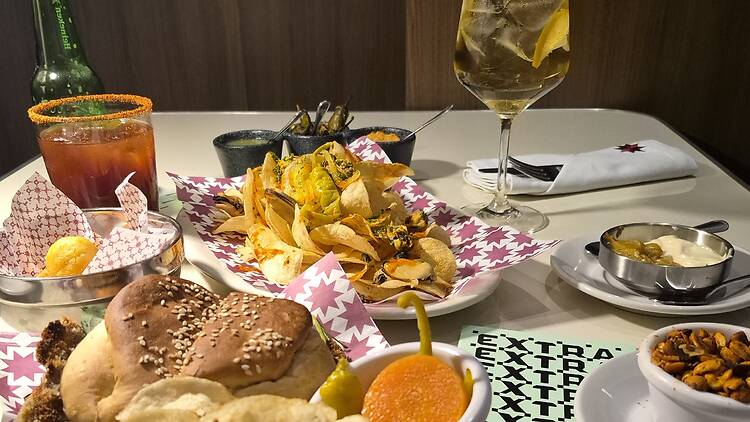 La extra Cantina en Bucareli