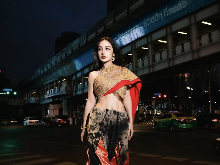 Grab your denim, drape the sabai – join #BangkokCityChallenge today!