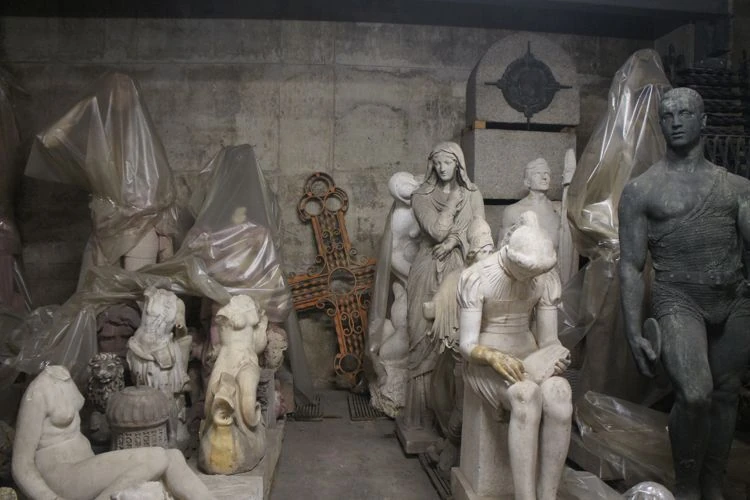 ALMAC&Eacute;N MUNICIPAL CANYELLES