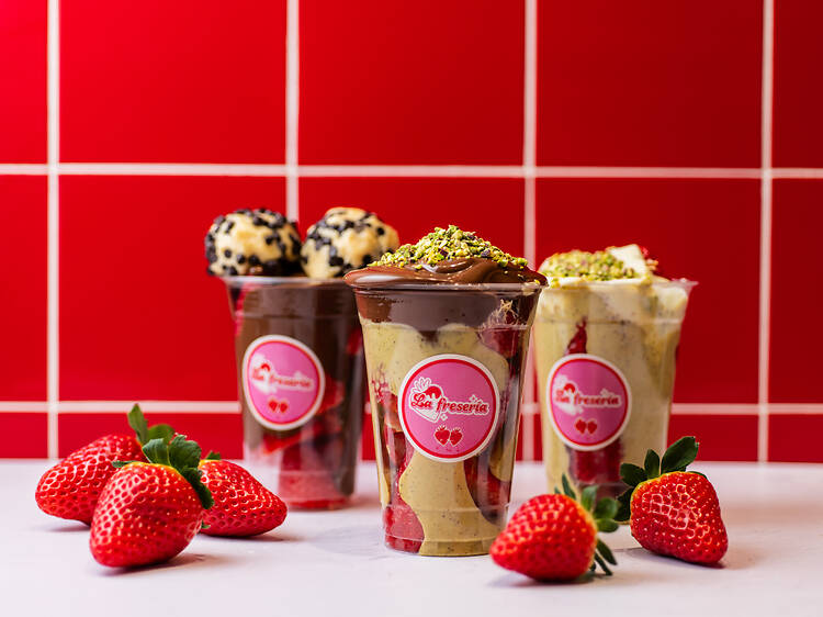 La Fresería: os famosos copos com morangos e coberturas chegaram ao Porto