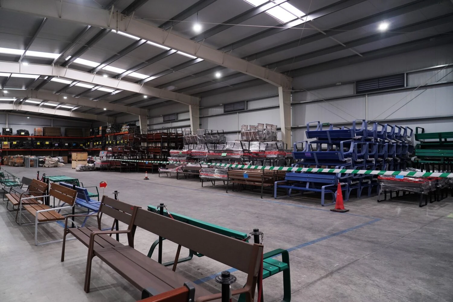 Mobiliario urbano del Almac&eacute;n de Villa. Ayuntamiento de Madrid