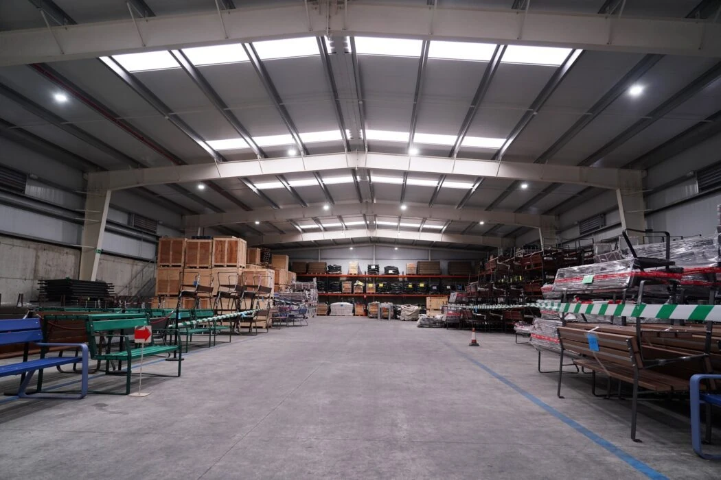 Mobiliario urbano del Almac&eacute;n de Villa. Ayuntamiento de Madrid