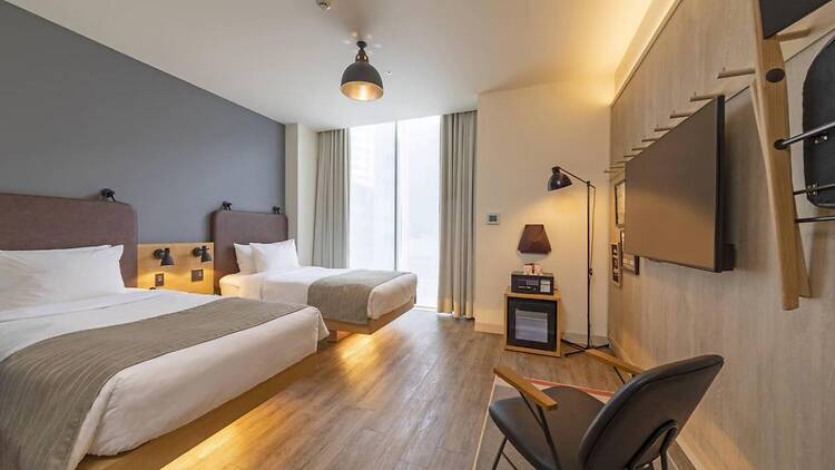 モクシー大阪本町