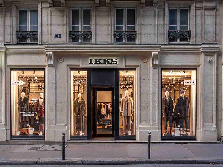 La tienda IKKS de Passeig de Gràcia cierra y lo pone todo al 60% La tienda IKKS de Passeig de Gràcia cierra y lo pone todo al 60%