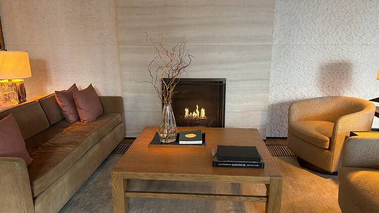 Lobby with fireplace 