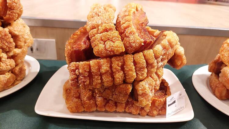 Taberna La Tienta. Mejor Torrezno de la Comunidad de Madrid 2026. 