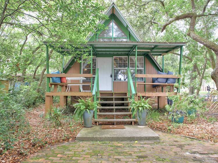 The Quirky Cottage: Historic Florida Charm