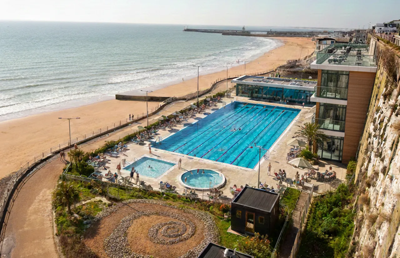 Render of Ramsgate lido 