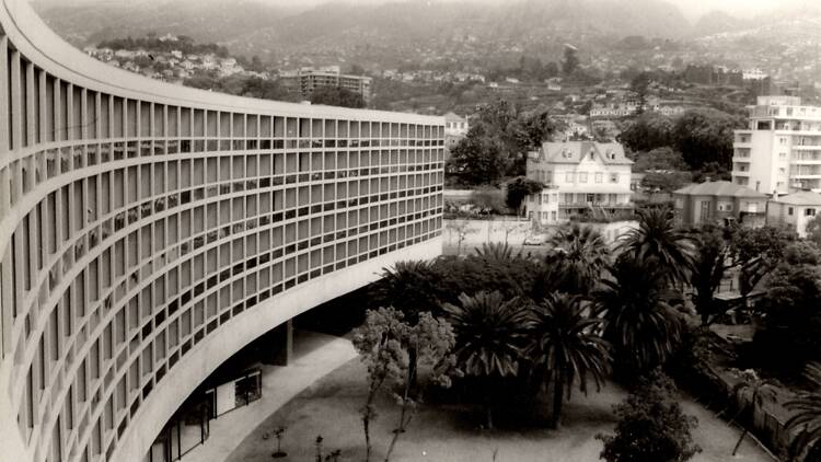 Hotel e Casino do Funchal, Oscar Niemeyer e Alfredo Viana de Lima