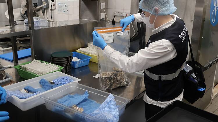 Oysters food poisoning Hong Kong