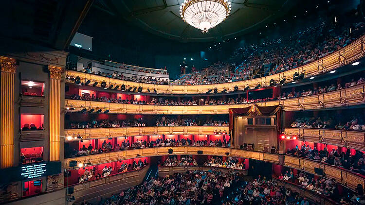 Lucha de Gigantes (Teatro Real).