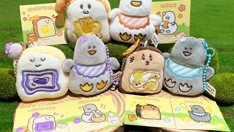 Cute magnetic plushies from Berry Winkle and Tasty Toastys Cute magnetic plushies from Berry Winkle and Tasty Toastys