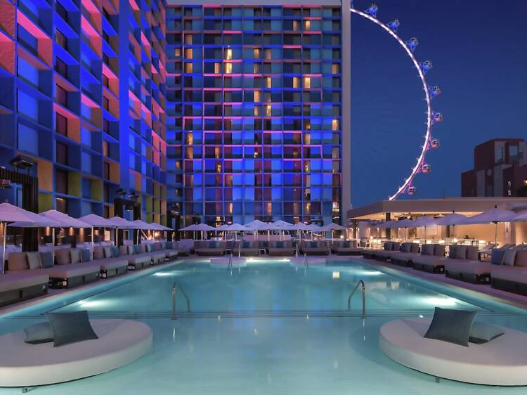 Harrah’s & The LINQ Harrah’s & The LINQ