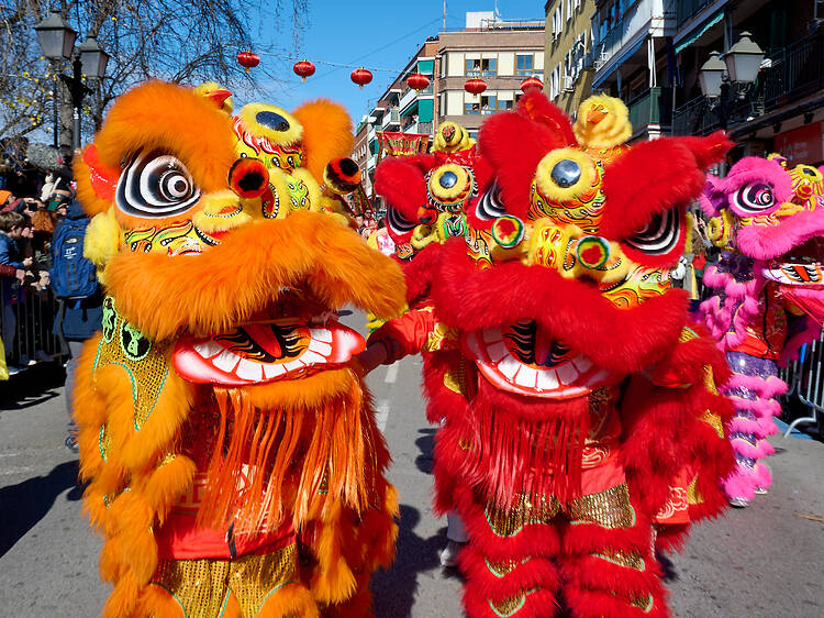 Usera celebra el Año Nuevo Chino con un gran desfile, exposiciones, talleres y un espectáculo de fuegos artificiales Usera celebra el Año Nuevo Chino con un gran desfile, exposiciones, talleres y un espectáculo de fuegos artificiales