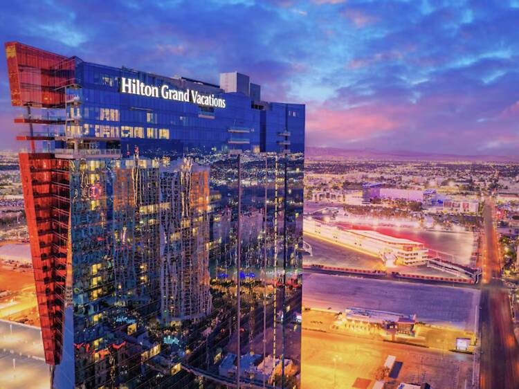 Hilton Grand Vacations: Elara Hilton Grand Vacations: Elara